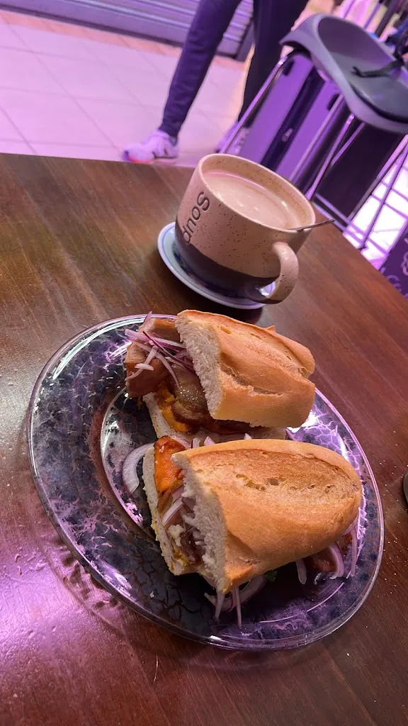 karem alberca_cevicheria Mar y Tierra_Mañaria_review