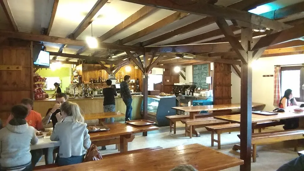 cervecera Jatape restaurant in Maruri-Jatabe