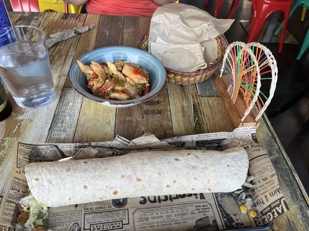 Simon Round_A Catriña_Touro_review