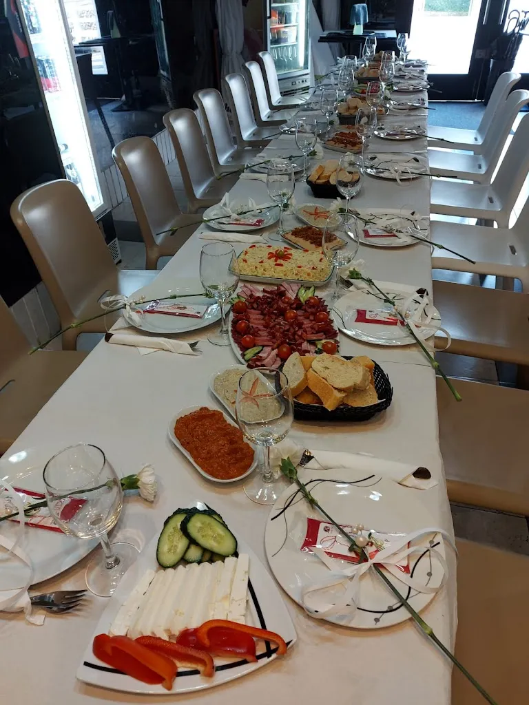 Menu_Naroki kafetegia_Markina-Xemein_image_9