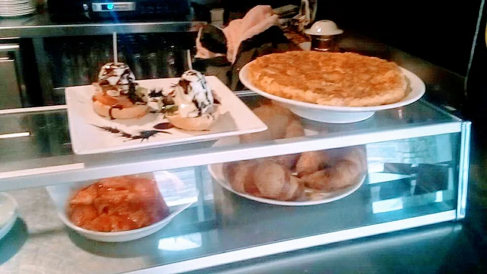 Urkaitz Dela_Mahaiganeko bar restaurante 2023_Mendexa_review