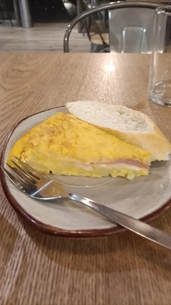 Moon Leioa_Leioa_slider_image_2