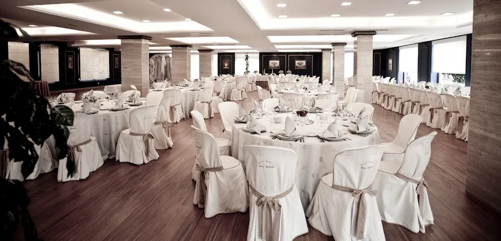 Restaurante San Martiño (Teo)_Touro_slider_image_1