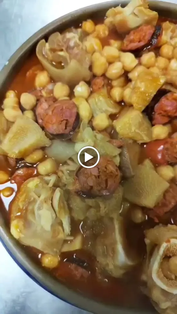 Restaurante San Martiño (Teo)_Touro_slider_image_2