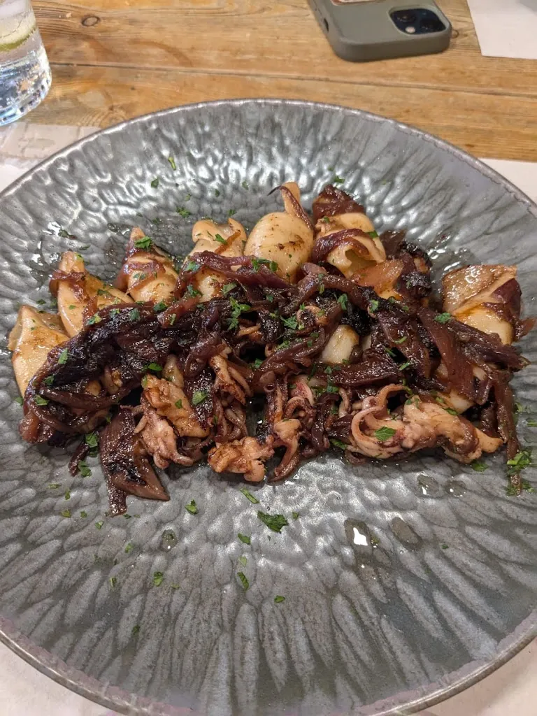 Alvaro Barragan Souto_Ikusi Taberna_Mungia_review