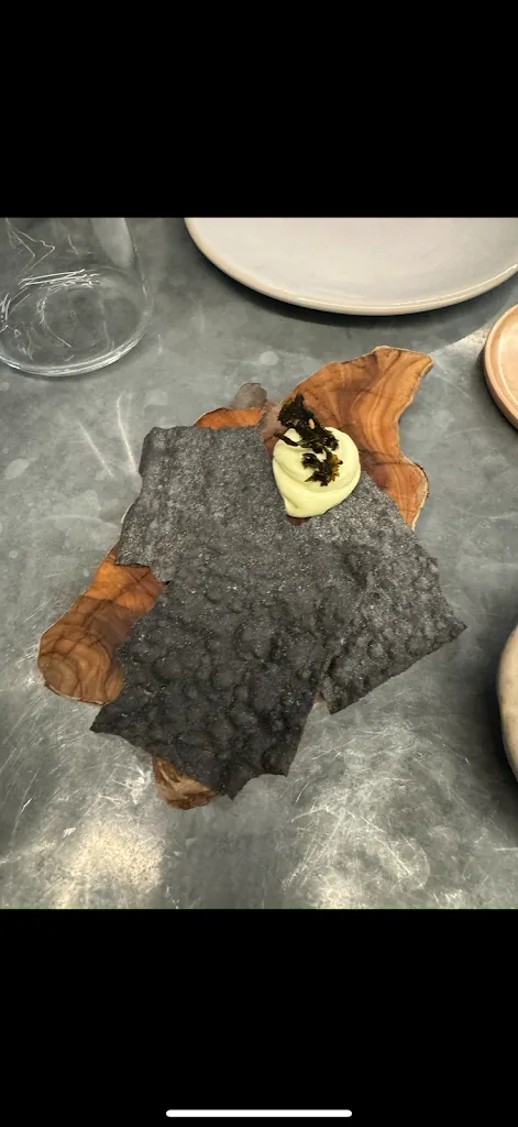 Gummy_Terreo Cocina Casual_Touro_review