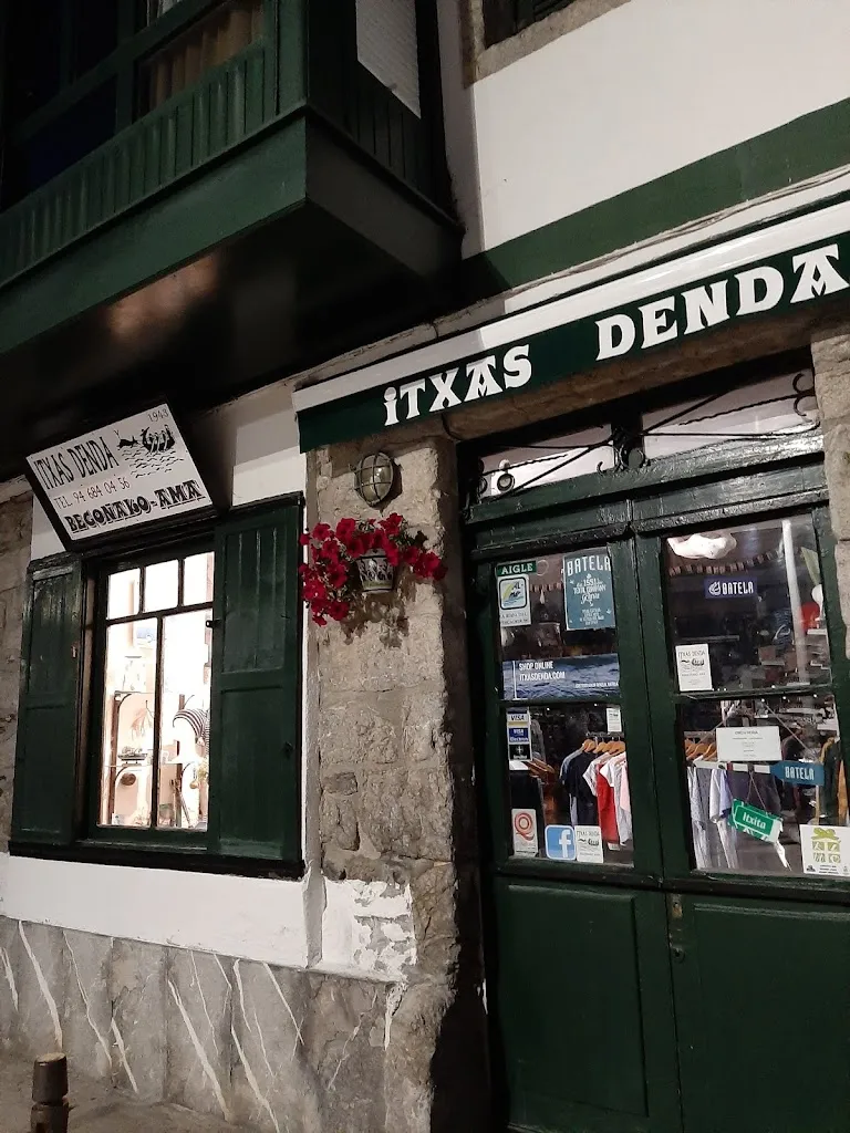 antzarrak restaurant in Lekeitio