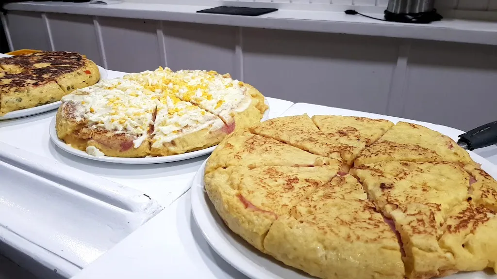 Tia Fran Taberna_Lekeitio_slider_image_2