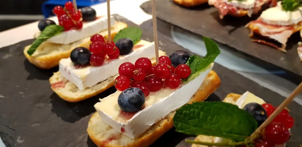 Tia Fran Taberna_Lekeitio_slider_image_3