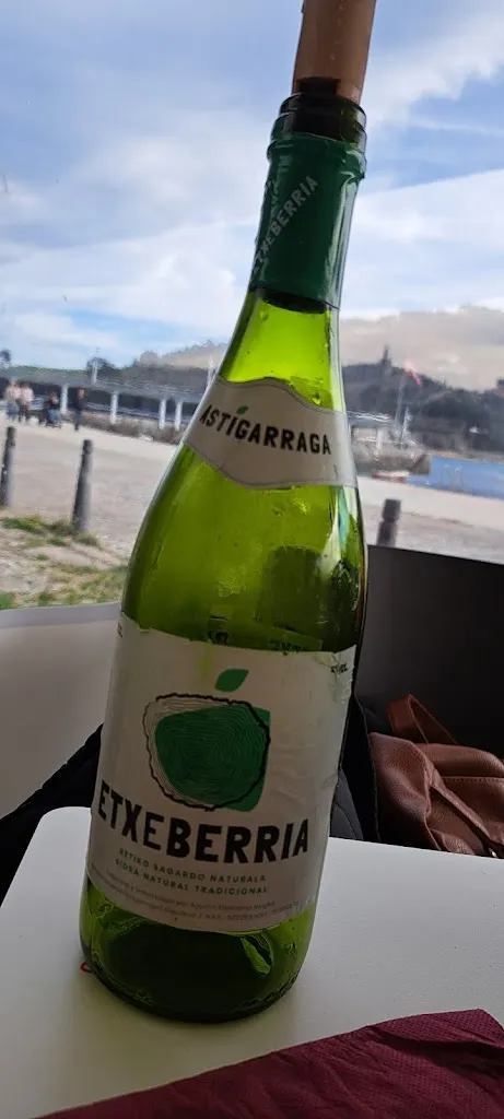 Isabel CE_ARRAUN TABERNA_Lekeitio_review