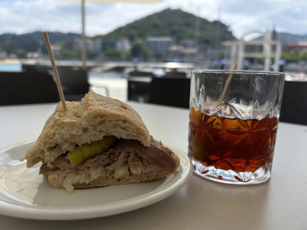 Joseba Garcia_ARRAUN TABERNA_Lekeitio_review