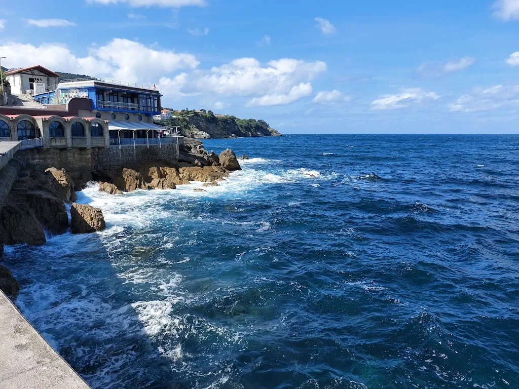 Isuntza Arraun Elkartea_Lekeitio_slider_image_3