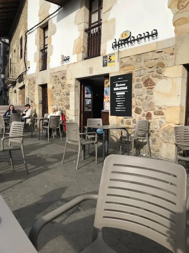 Danoena taberna (Fonda) restaurant in Otxandio