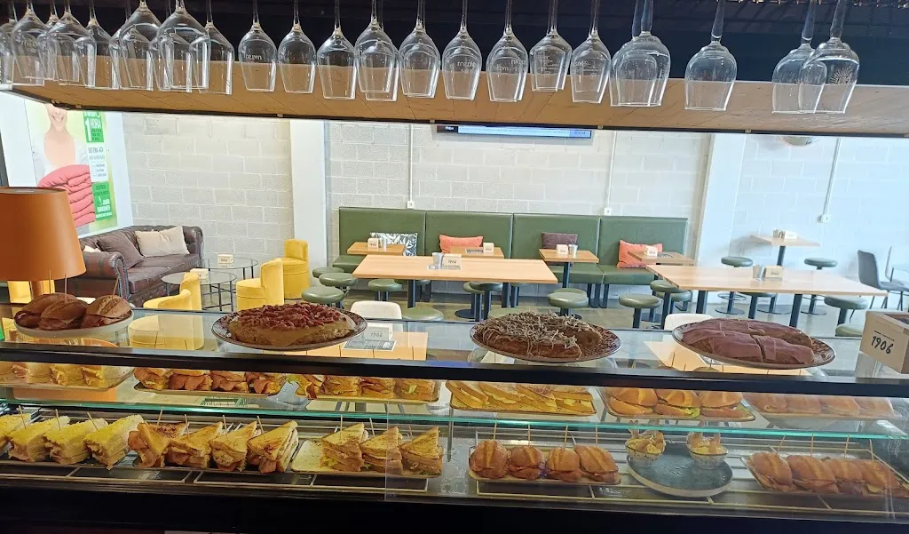 Ares Bistró_Ortuella_slider_image_1