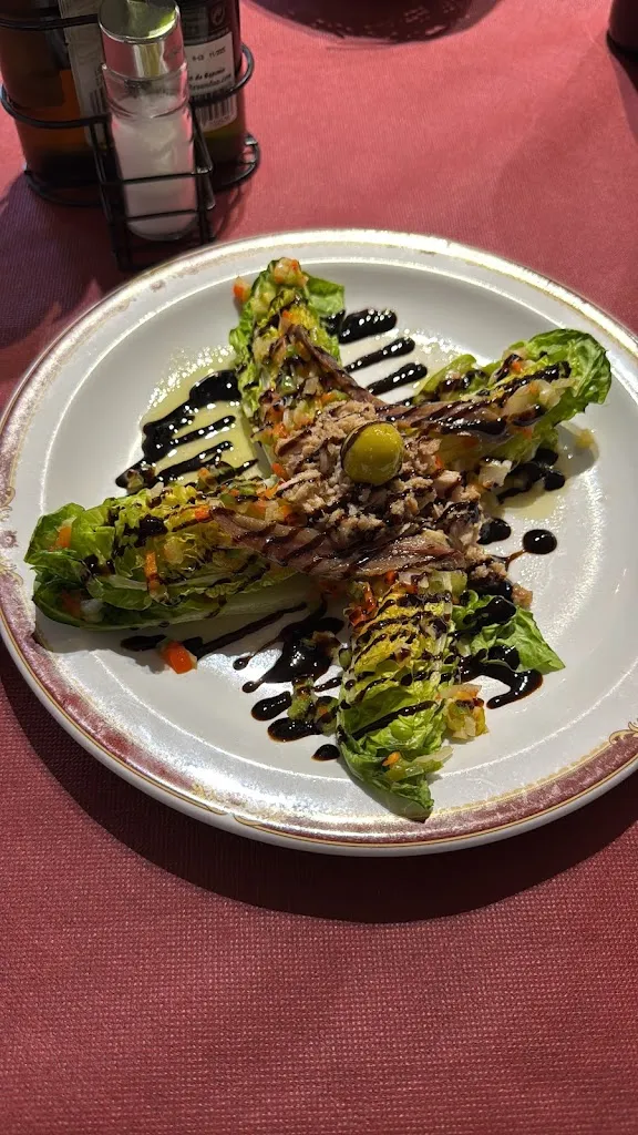 Eduardo Beltran_HOTEL ORTUELLA_Ortuella_review