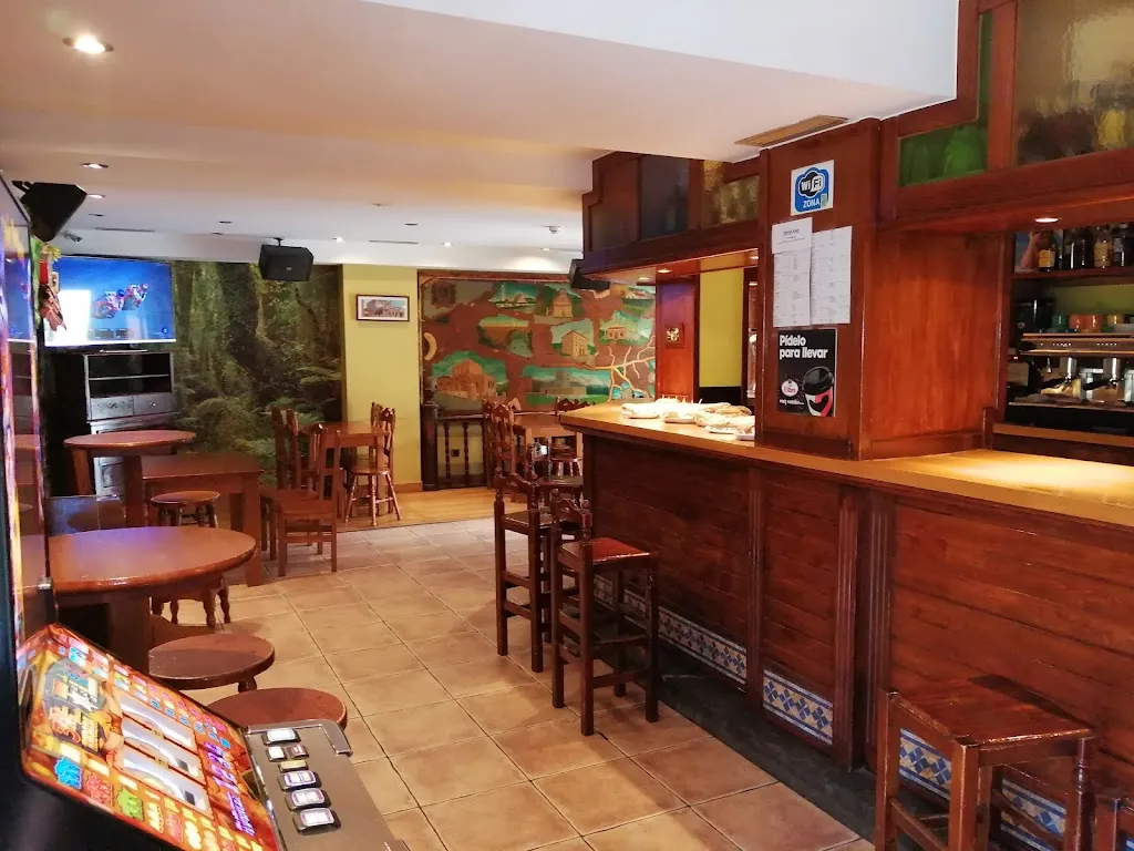 Inhar Kafe restaurant in Sopuerta