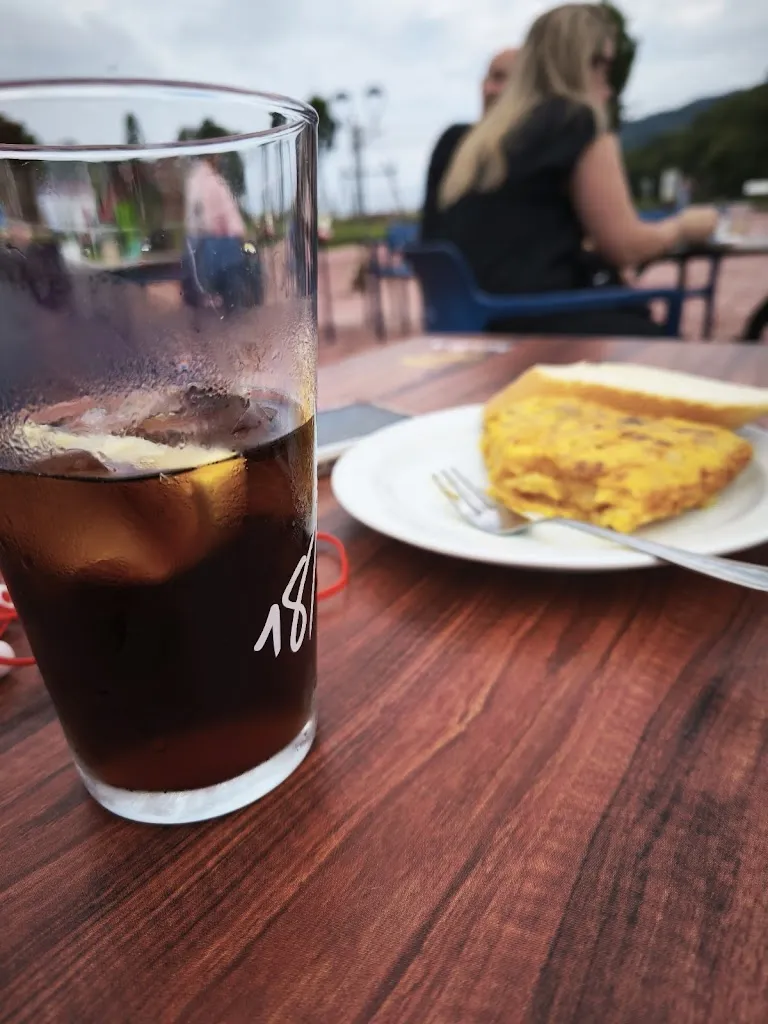 Taberna Toña_Sukarrieta_slider_image_3