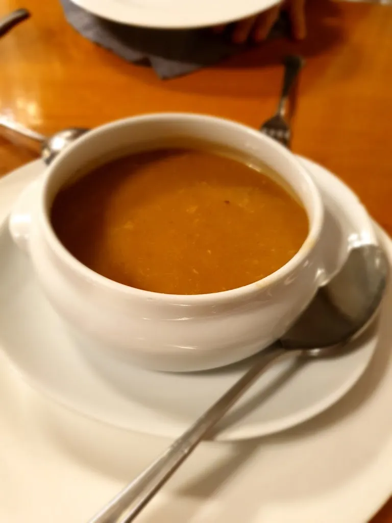 Busra Kamiloglu_Joxe Manuel Erretegia_Ondarroa_review