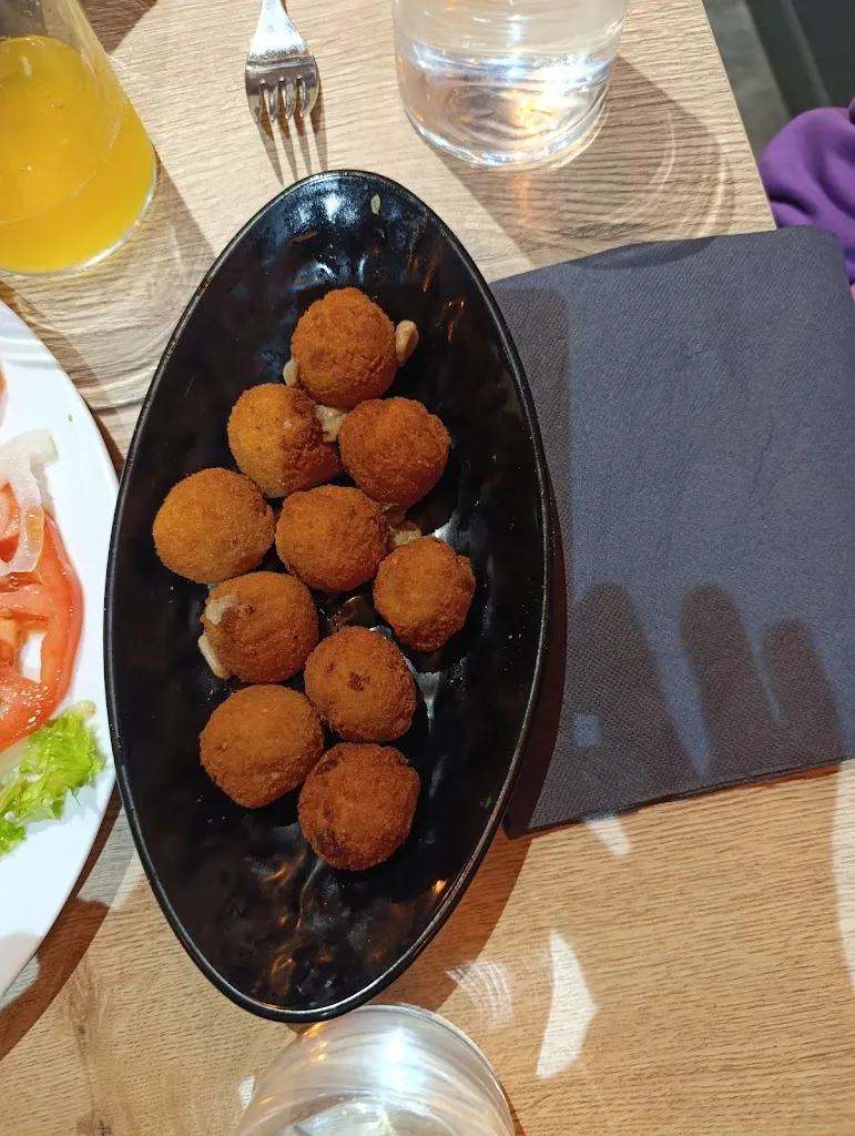 Rakel BM_Gelasio Taberna_Ondarroa_recensione