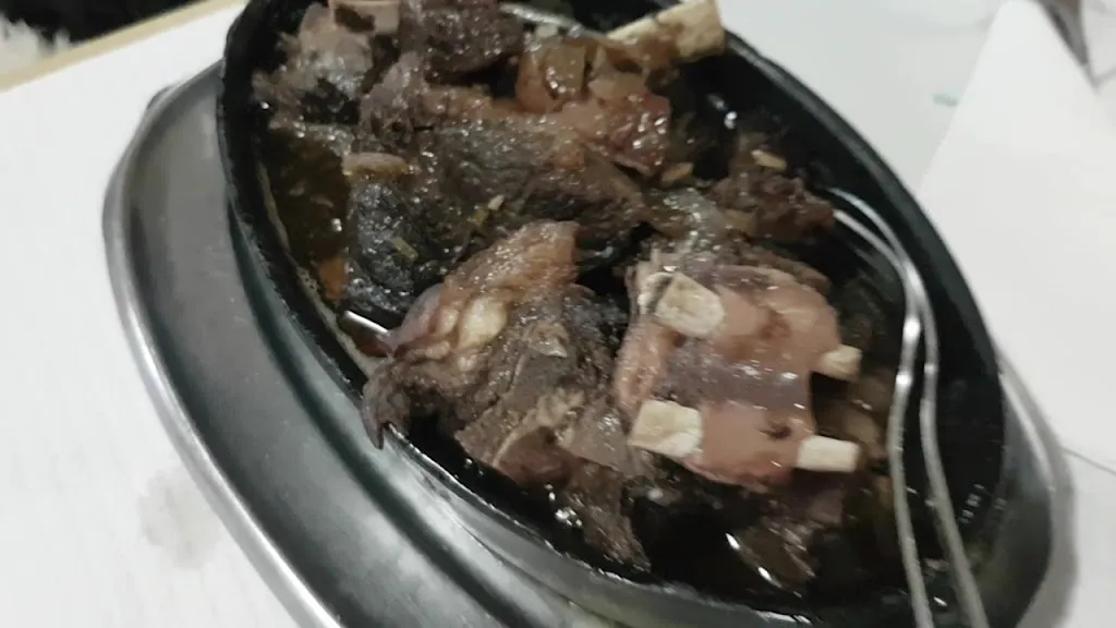 Cova Funda_Santa Comba_slider_image_2