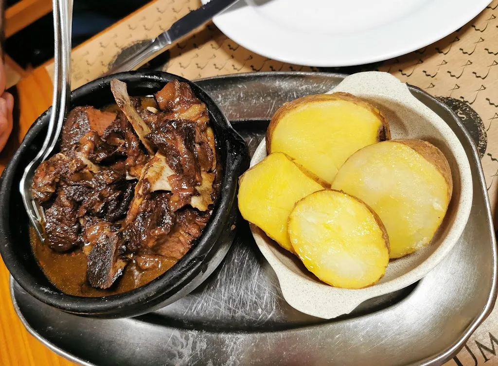 Cova Funda_Santa Comba_slider_image_3