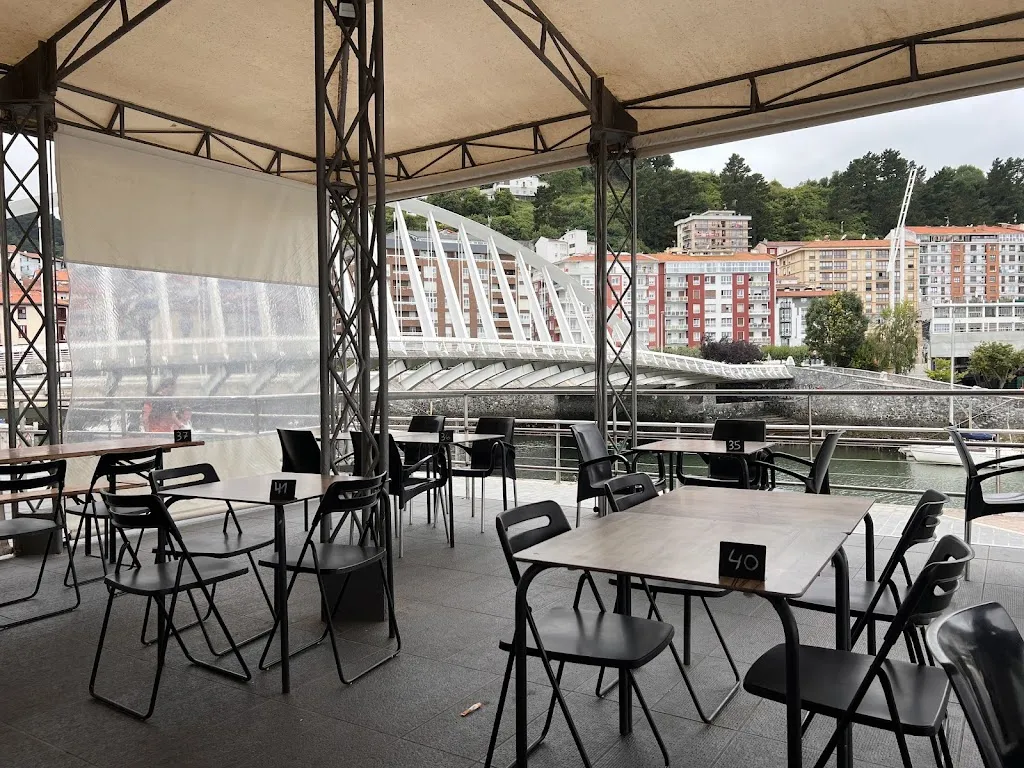 Bar Restaurante Moby-dick restaurant in Ondarroa