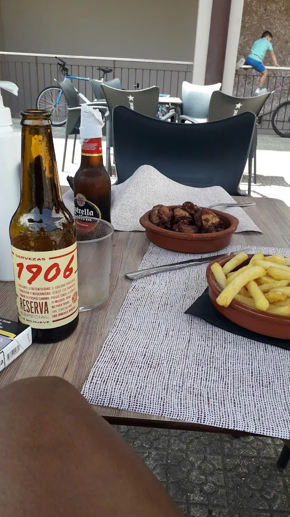 Menu_Badis Cerveceria, C.B._Ondarroa_image_4