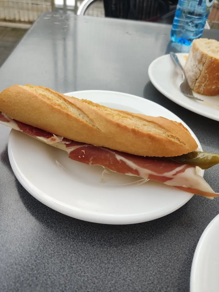 Menu_Badis Cerveceria, C.B._Ondarroa_image_9