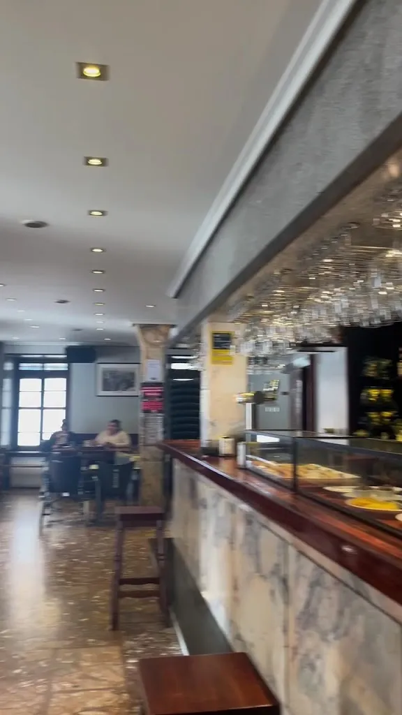 Rihab Bennadi_Taberna Ametza_Ondarroa_review