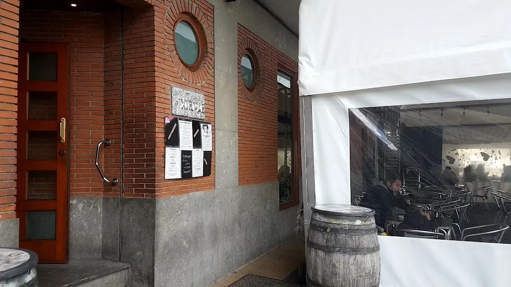 Xirula_Ondarroa_slider_image_2