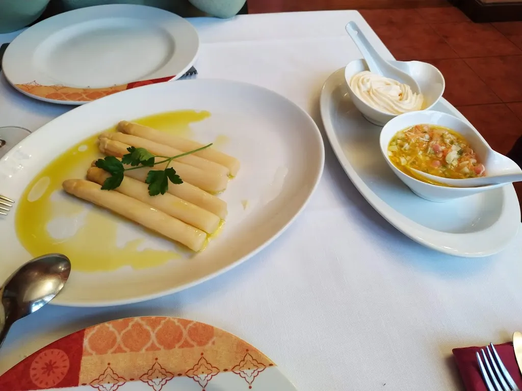 Menu_Restaurante Guria_Ugao-Miraballes_image_4