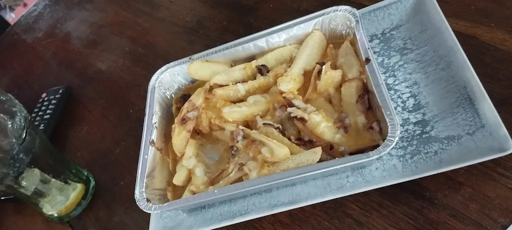 Leire Fuster Riquelme_Ugaoko Batzokia_Ugao-Miraballes_review