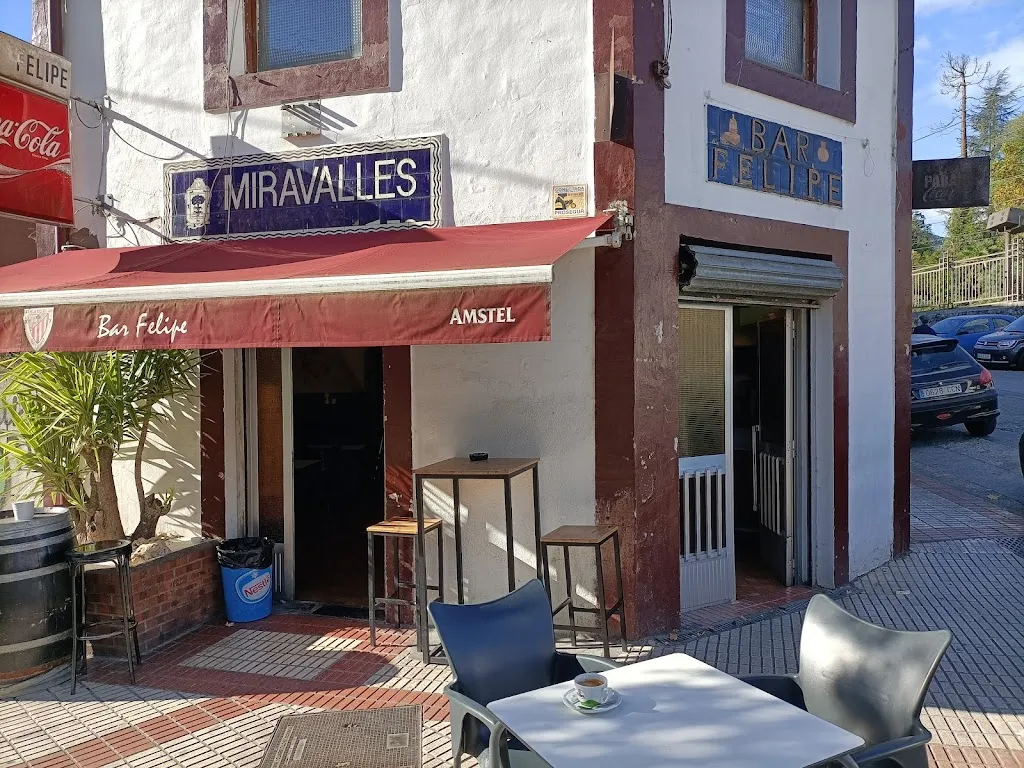 Felipe taberna_Ugao-Miraballes_slider_image_1