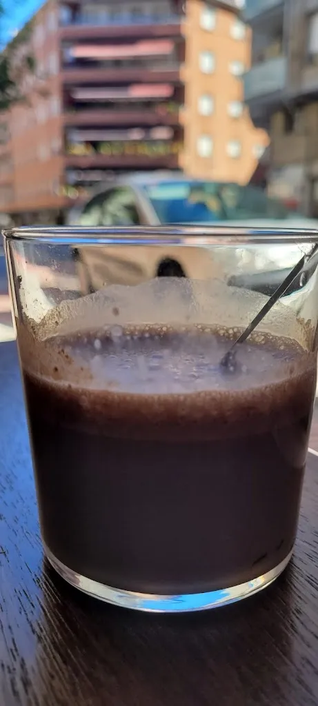 Debora Nogales_Arkupe_Ugao-Miraballes_review