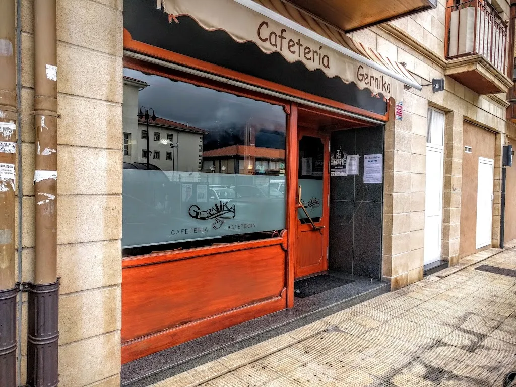 Cafeteria Gernika restaurant in Urduña/Orduña