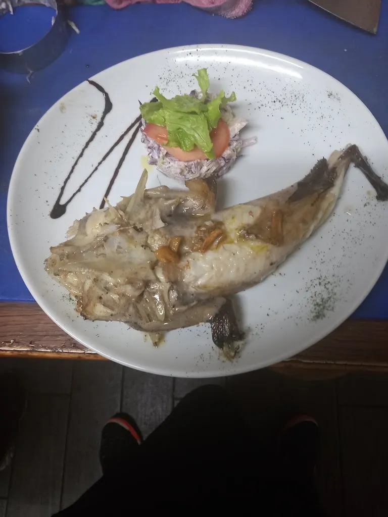 Aitor Salmon Gato_Batzoki Urduña_Urduña/Orduña_recensione