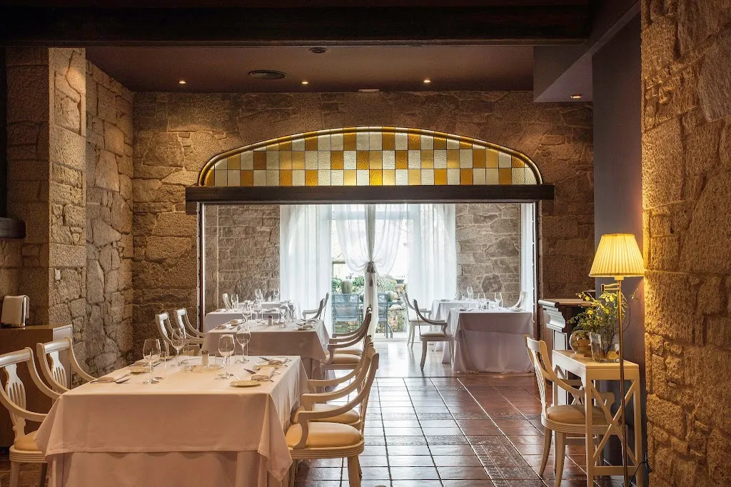 Retiro Da Costiña restaurant in Santa Comba