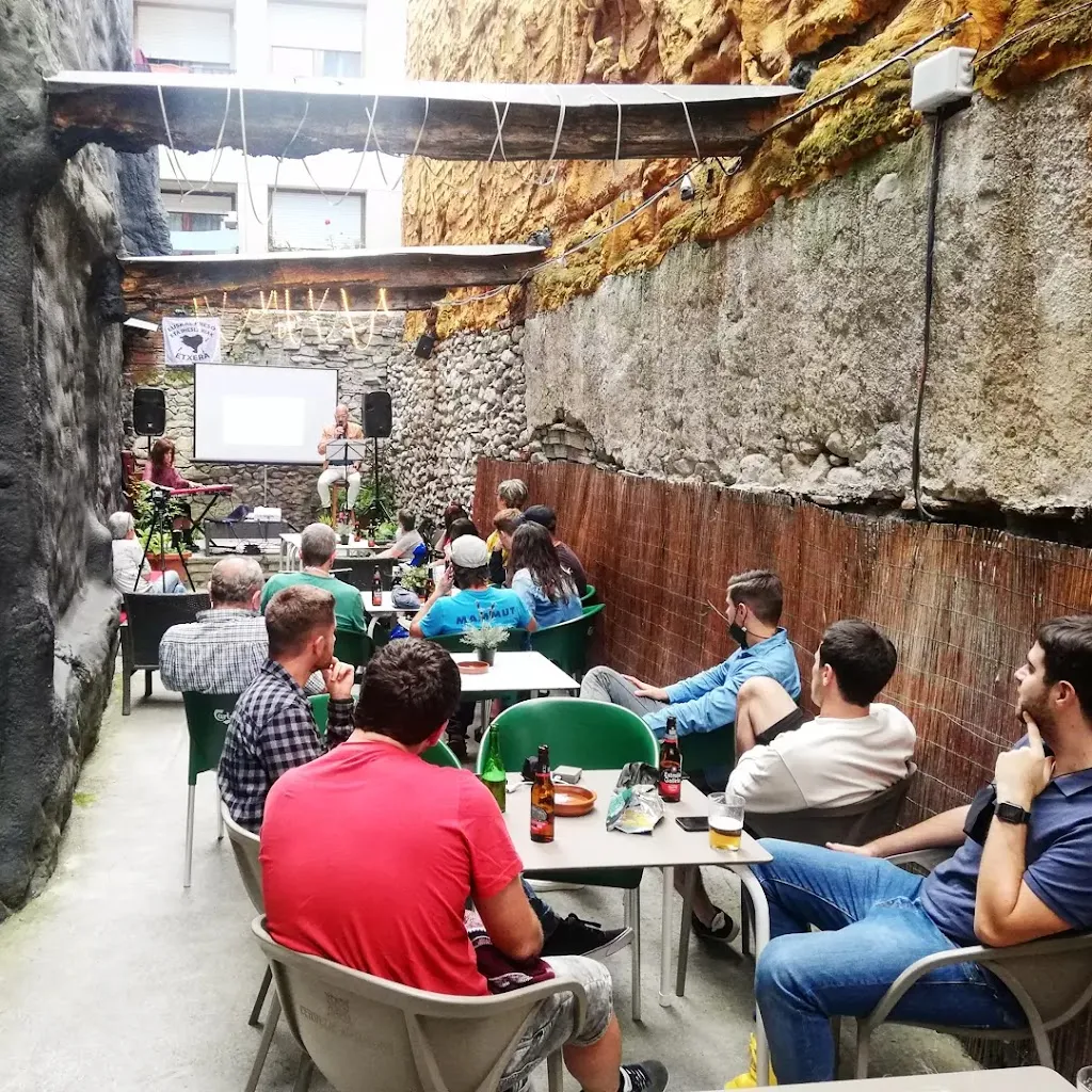 Mugalde Herriko Taberna restaurant in Urduña/Orduña