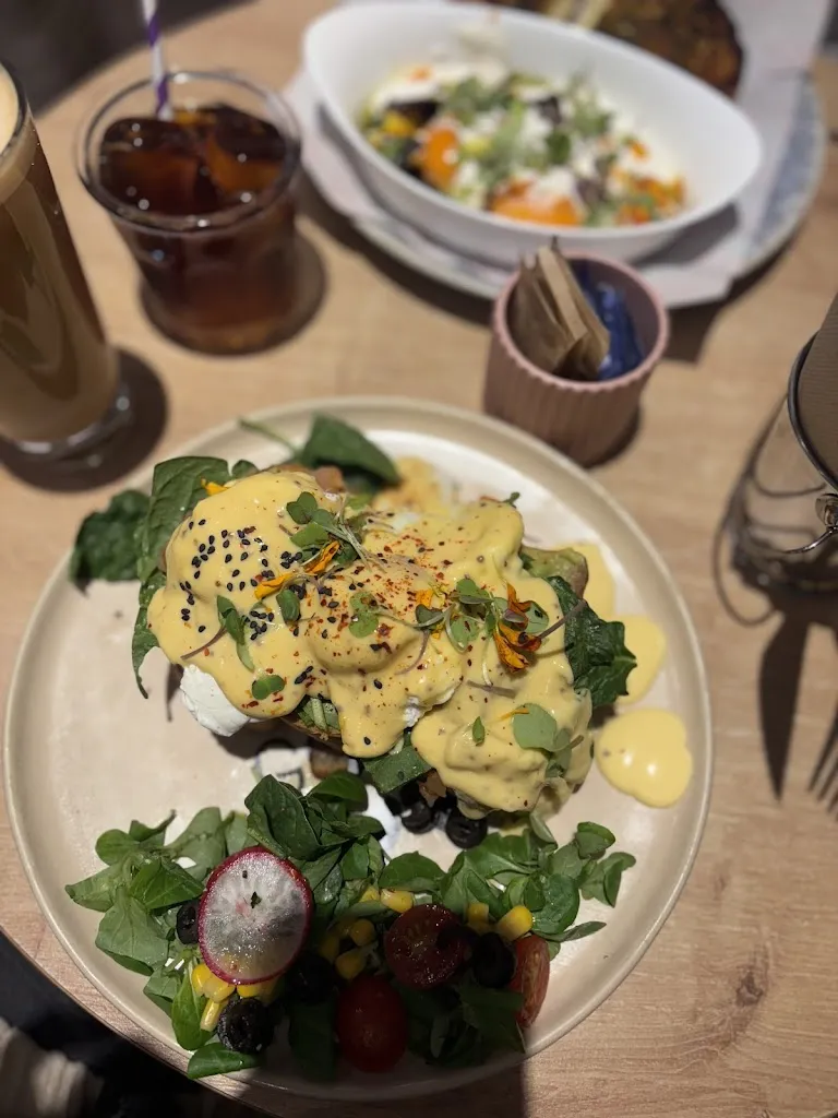 Najwa Ahmed_Brunchit_Zalla_recensione