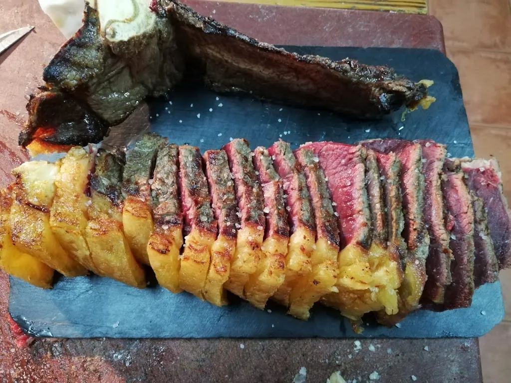 A Nosa Taberna_Santa Comba_slider_image_2