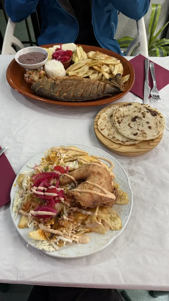 Karolina Mucha_Bar Restaurante Teveré_Santurtzi_review