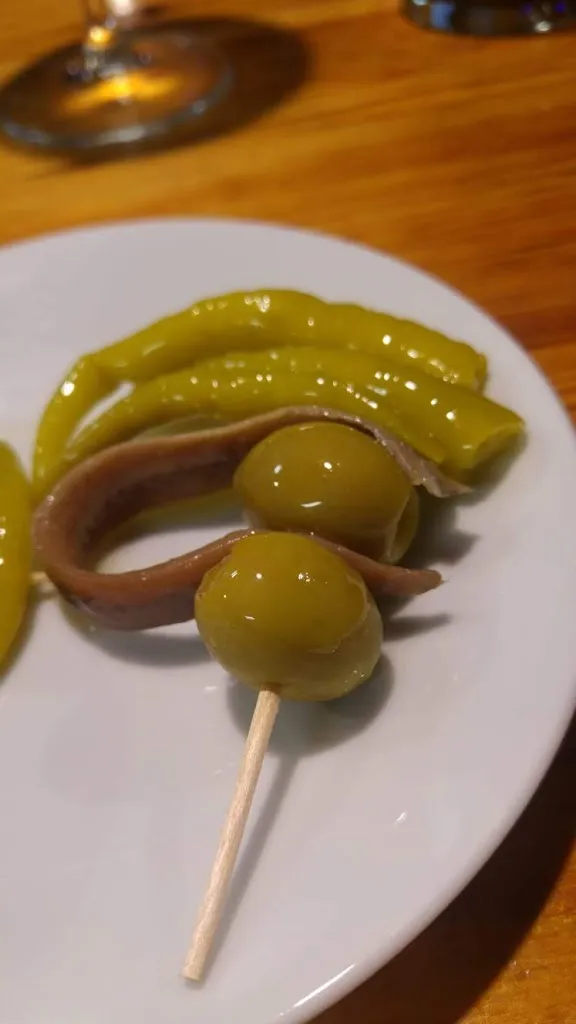 Menu_Bar Jon_Santurtzi_image_2