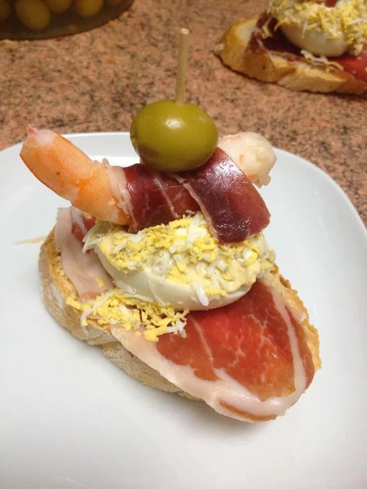 Menu_Bar Jon_Santurtzi_image_6