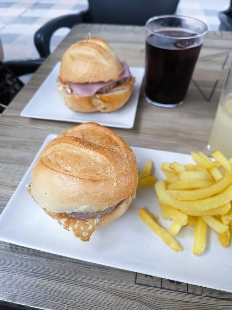 Taberna Los Bolintxes_Santurtzi_slider_image_1