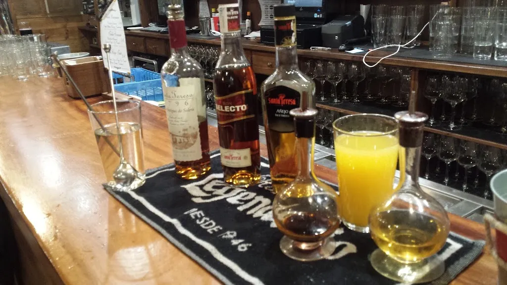 Taberna Cayo Triste_Santurtzi_slider_image_3