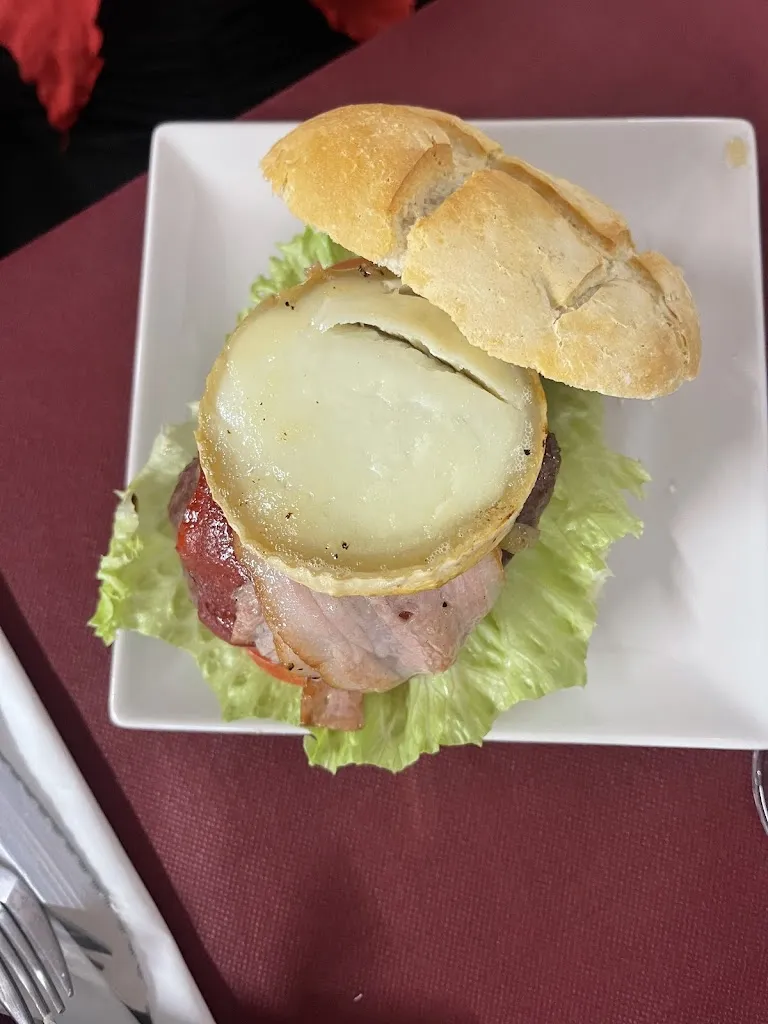 Ariane Unzueta_Newport_Portugalete_review