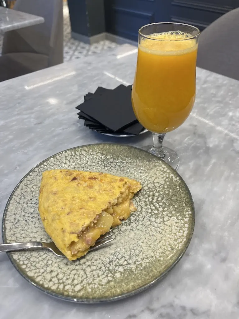 Patricia LL.R_Bar Cupido_Portugalete_review