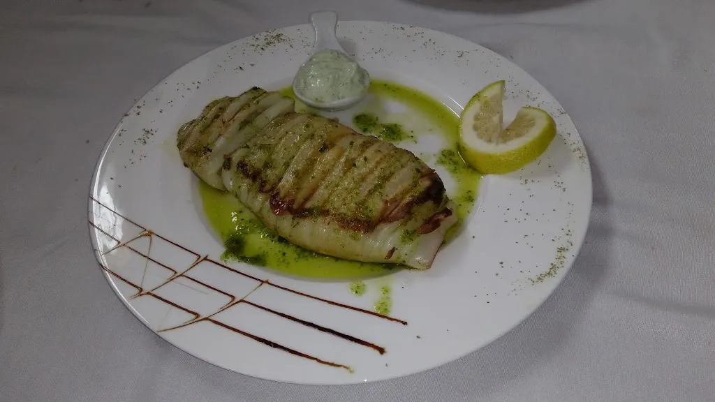 Zugasti Jatetxea_Zaratamo_slider_image_3