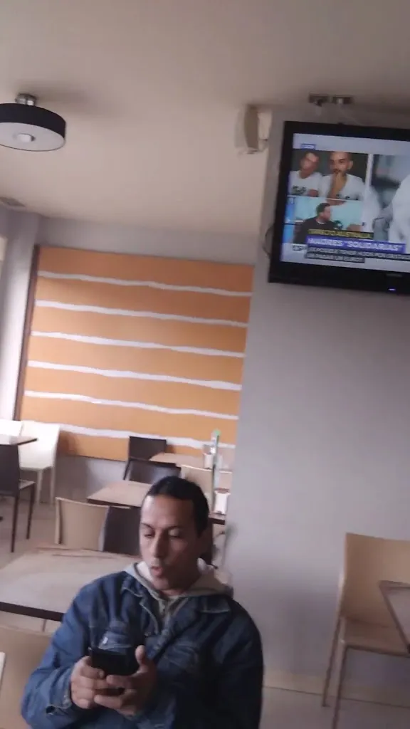 Cafe Bar Waitaki_Zierbena_slider_image_2