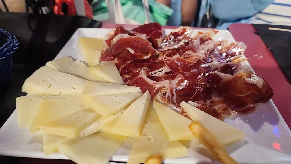 Vero Gullivervan_Comic jatetxea_Sestao_review